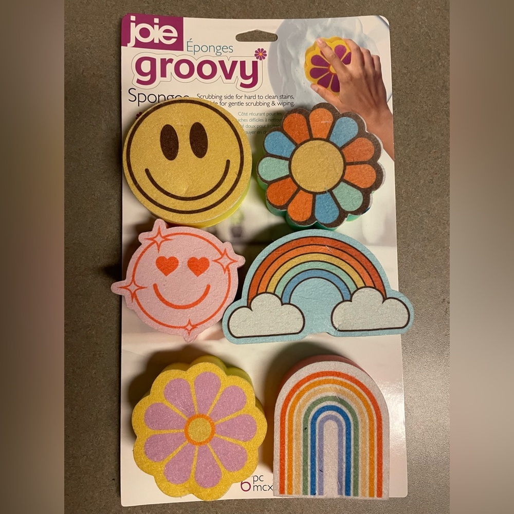 Joie Groovy Scrub Sponge Set including Smiley Faces, Rainbows & Flowers